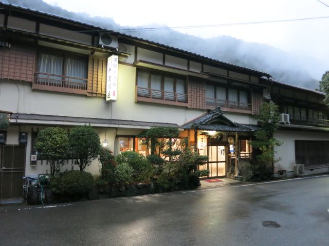 湯けむり宿
