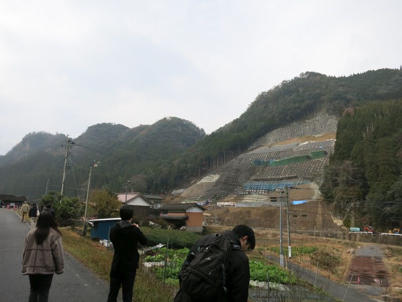 崩壊地